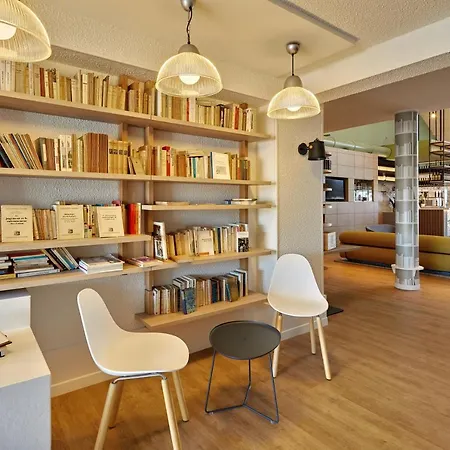 Отель Ibis La Roche Sur Yon Vendespace 3*