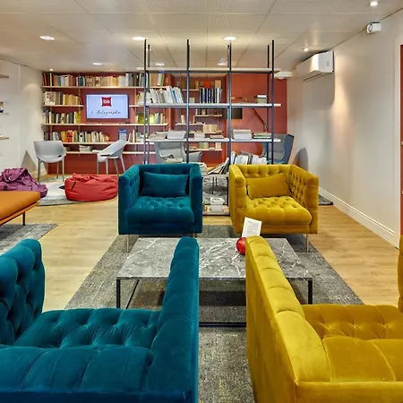 Отель Ibis La Roche Sur Yon Vendespace 3*