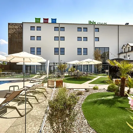 Отель Ibis La Roche Sur Yon Vendespace 3*