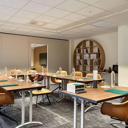 Ibis La Roche Sur Yon Vendespace Szálloda 3*