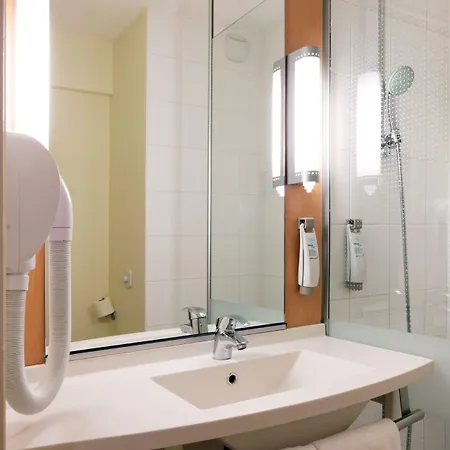Ibis La Roche Sur Yon Vendespace 3*