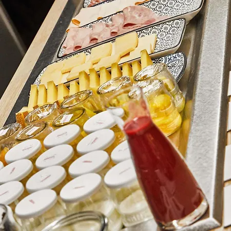 Ibis La Roche Sur Yon Vendespace 3*