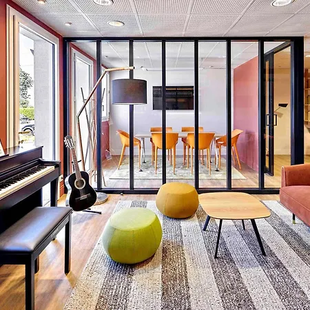 Ibis La Roche Sur Yon Vendespace 3*