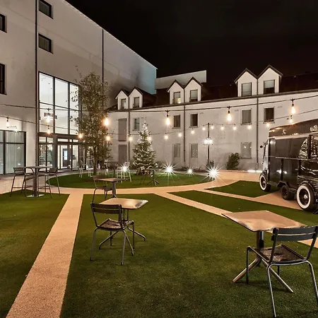 Ibis La Roche Sur Yon Vendespace Hotel