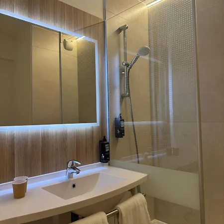 Hotel Ibis La Roche Sur Yon Vendespace 3*