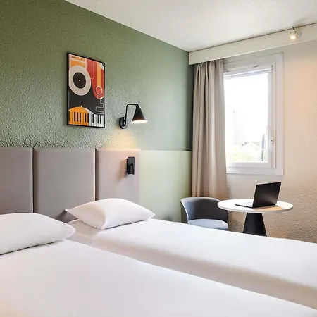Ibis La Roche Sur Yon Vendespace 3* Mouilleron-le-Captif