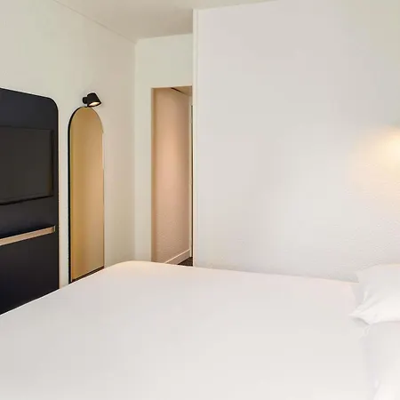 Hotel Ibis La Roche Sur Yon Vendespace