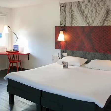 Hotel Ibis La Roche Sur Yon Vendespace 3*