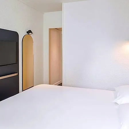 Hotel Ibis La Roche Sur Yon Vendespace