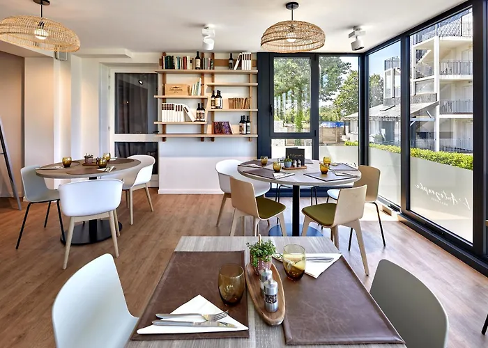 Ibis La Roche Sur Yon Vendespace فندق 3*