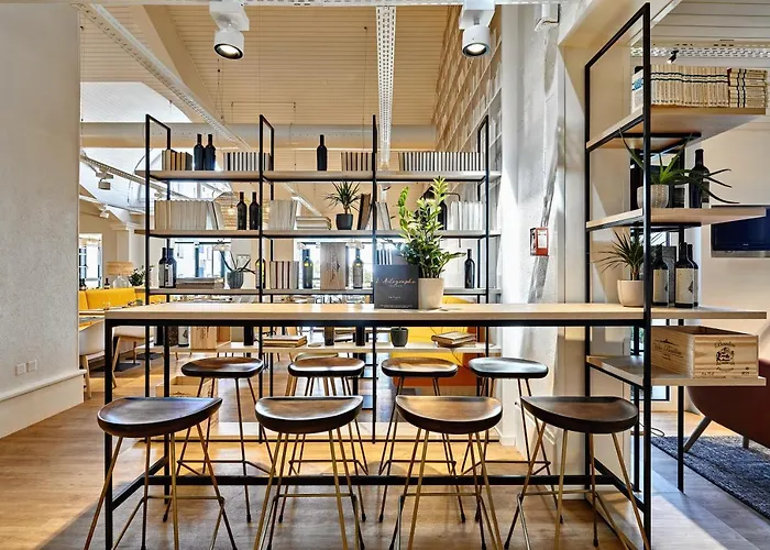 Ibis La Roche Sur Yon Vendespace ميورو لو كابْتيفْ