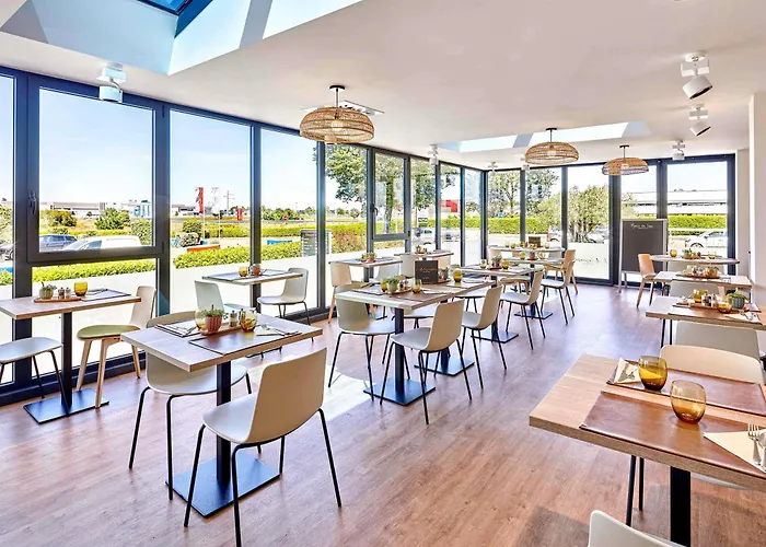 Ibis La Roche Sur Yon Vendespace فندق