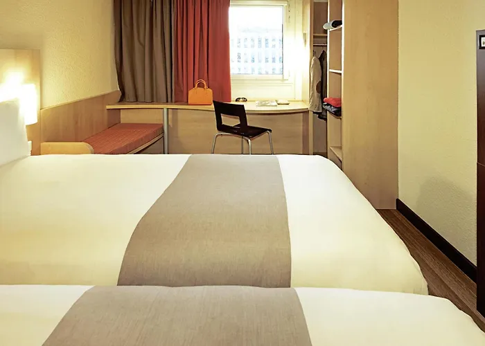 فندق Ibis La Roche Sur Yon Vendespace 3*