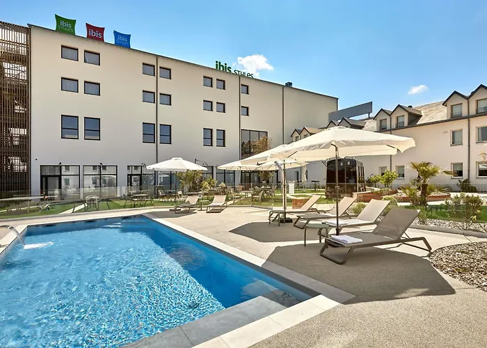 Ibis La Roche Sur Yon Vendespace מלון 3*