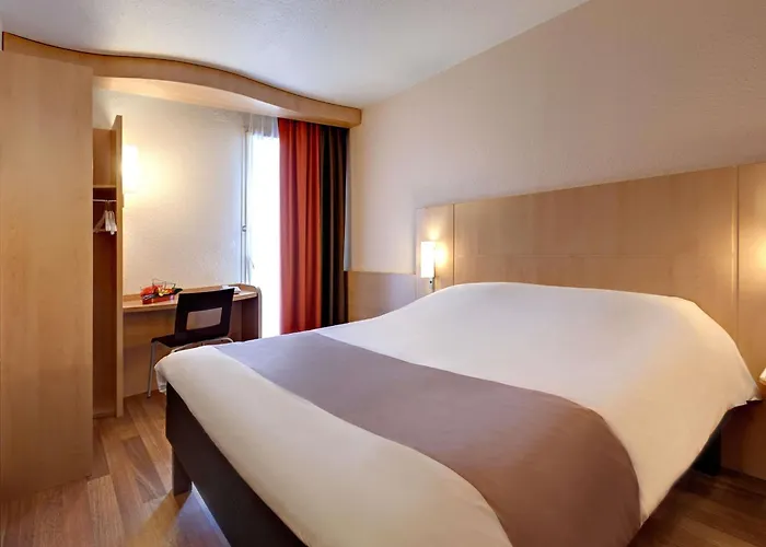 Ibis La Roche Sur Yon Vendespace 3*