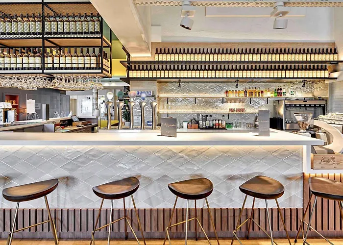 Ibis La Roche Sur Yon Vendespace 3*